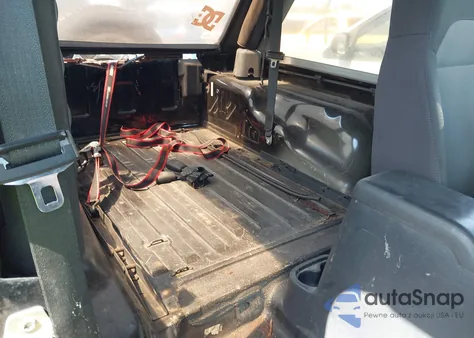 2006 Jeep Wrangler Unlimited from USA, damaged, VIN 1J4FA44S96P770007